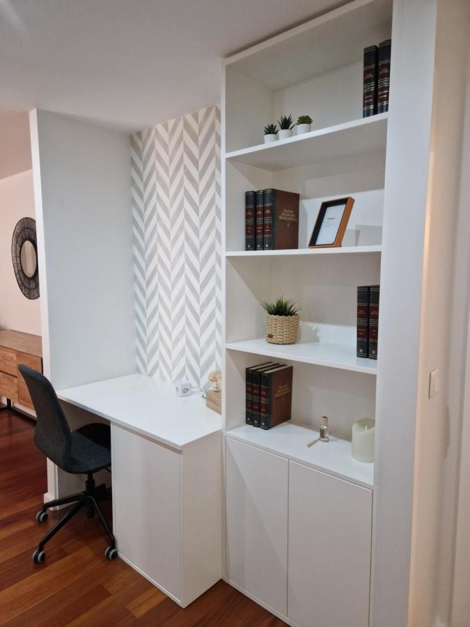 Cristinas 2 Bedroom Apartment Canico Екстериор снимка