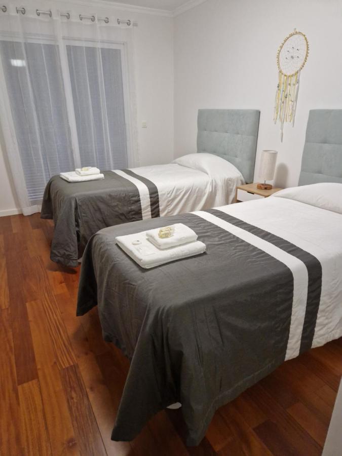 Cristinas 2 Bedroom Apartment Canico Екстериор снимка