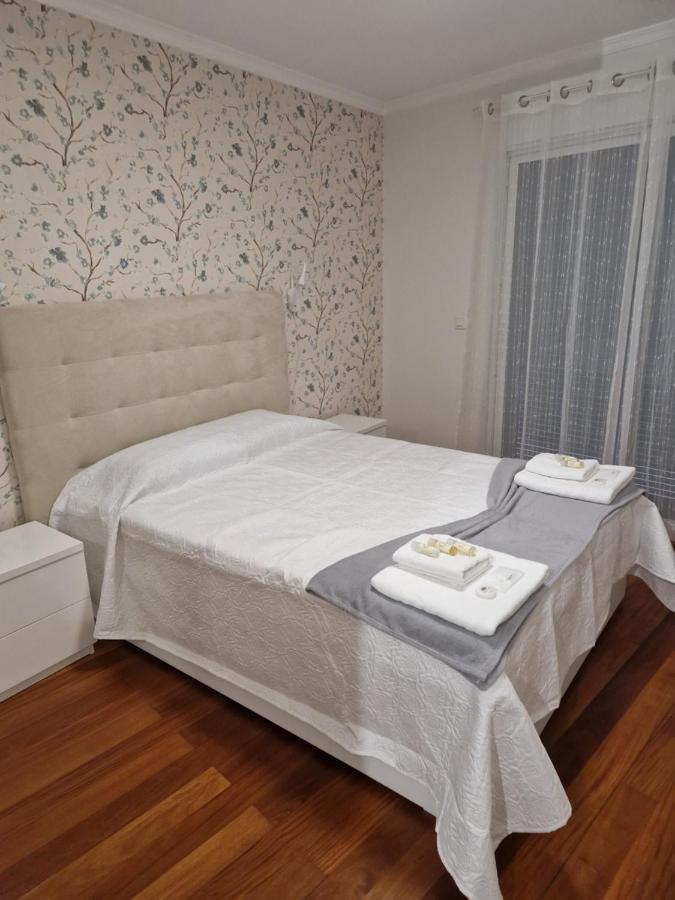 Cristinas 2 Bedroom Apartment Canico Екстериор снимка